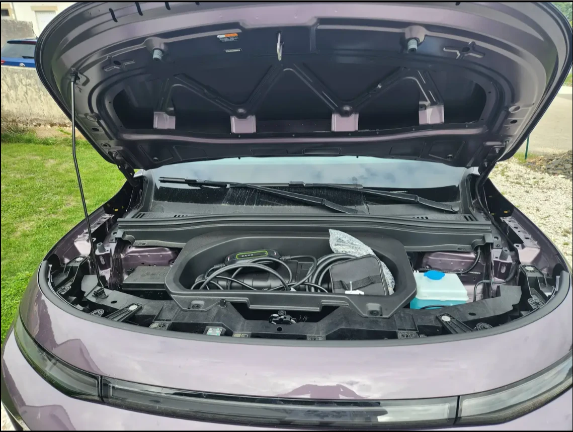 Leapmotor B10 Pro Max 67.1 kWh | 218 к.с. | 360  | Pano | Heat P, снимка 11 - Автомобили и джипове - 56124675