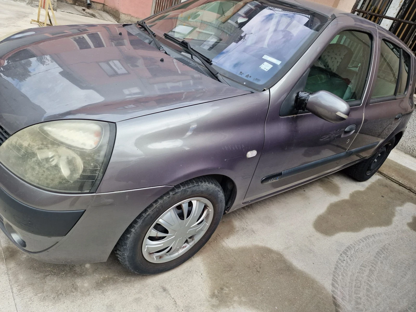 Renault Clio 1.5 60kW, снимка 3 - Автомобили и джипове - 56269683