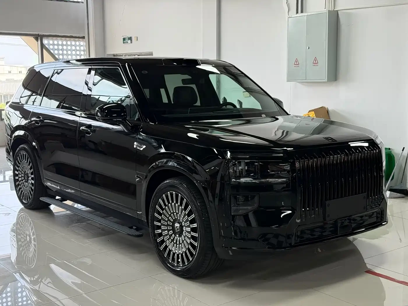 Zeekr 9X ULTRA | 70kWh | 900V | 6-������ | 360 ������ |  | Mobile.bg � ����������� 3
