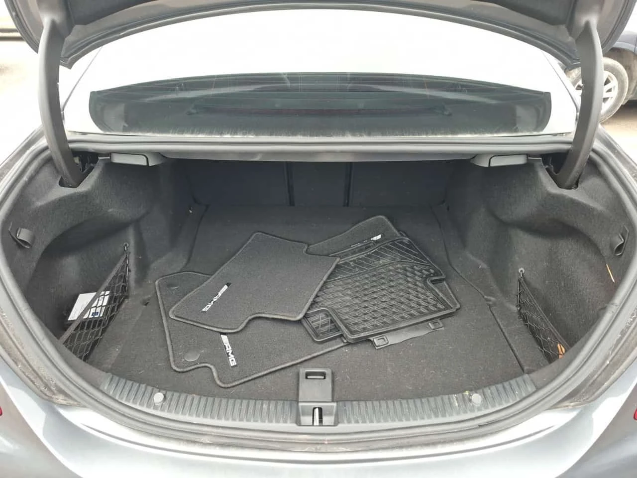 Mercedes-Benz C 63 AMG * S * CARFAX * ����� * ������� * KEYLESS *  | Mobile.bg � ����������� 14