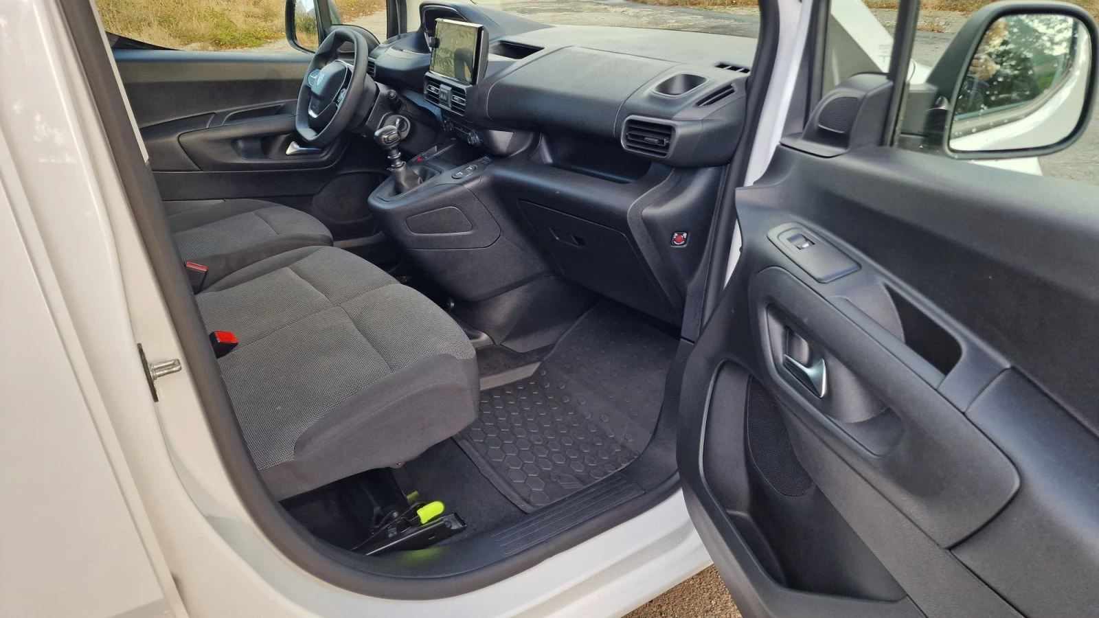 Peugeot Partner 09.2025�. 1.5HDI 110��. 47000��. ���.�������� | Mobile.bg � ����������� 12
