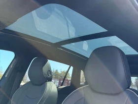 VW Tiguan * Highline R Line* 2 КЛЮЧА* ПОДГРЕВ* KEYLESS* PANO, снимка 12