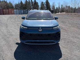 VW Tiguan * Highline R Line* 2 КЛЮЧА* ПОДГРЕВ* KEYLESS* PANO, снимка 6