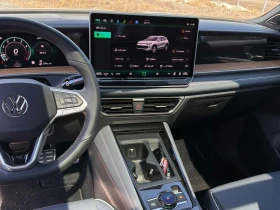 VW Tiguan * Highline R Line* 2 КЛЮЧА* ПОДГРЕВ* KEYLESS* PANO, снимка 9