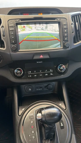 Kia Sportage Kia Sportage 2.0Швейцария/ 4x4 full екстри топ!, снимка 8