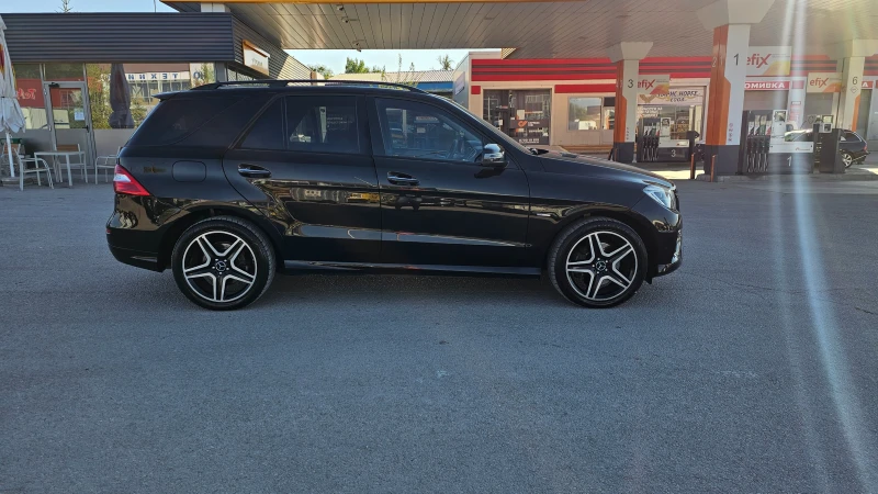 Mercedes-Benz ML 350 AMG Line , снимка 6 - Автомобили и джипове - 46854404