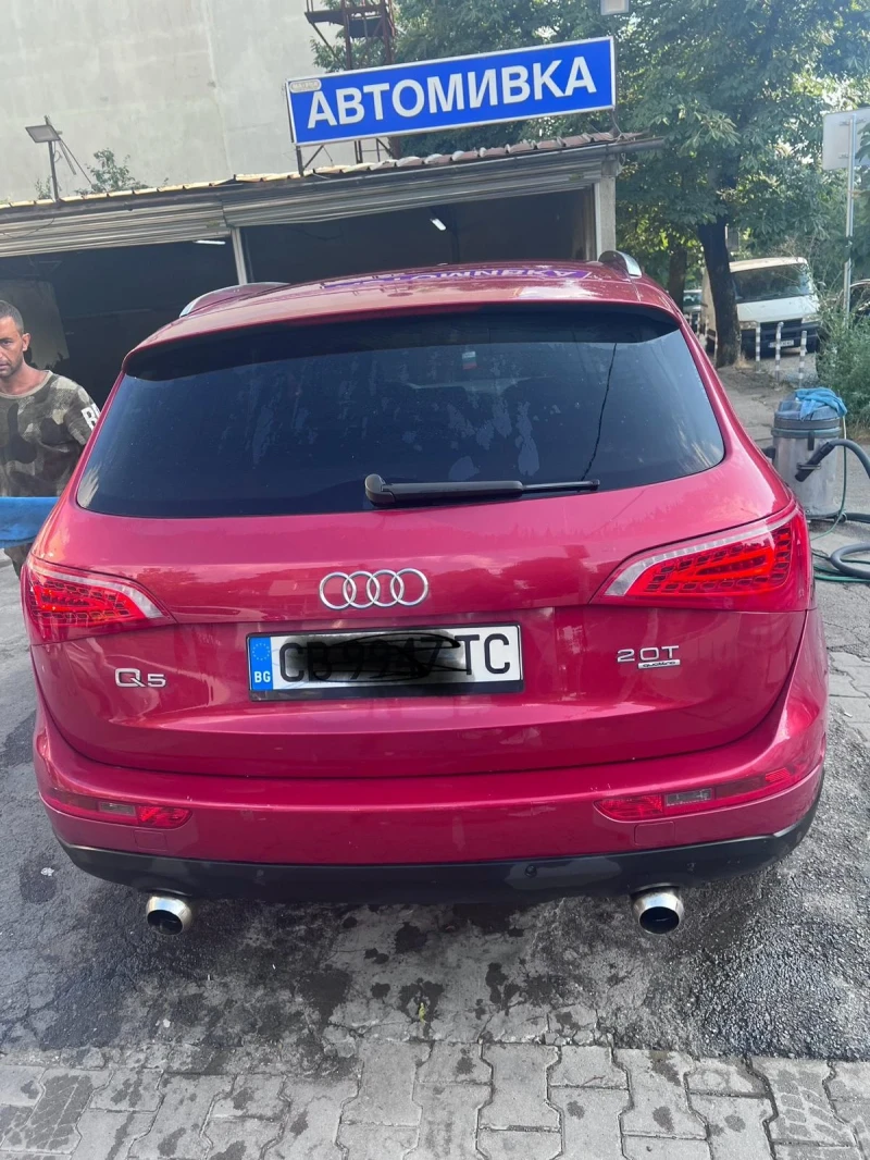 Audi Q5 Q5 2010г, снимка 5 - Автомобили и джипове - 47845276