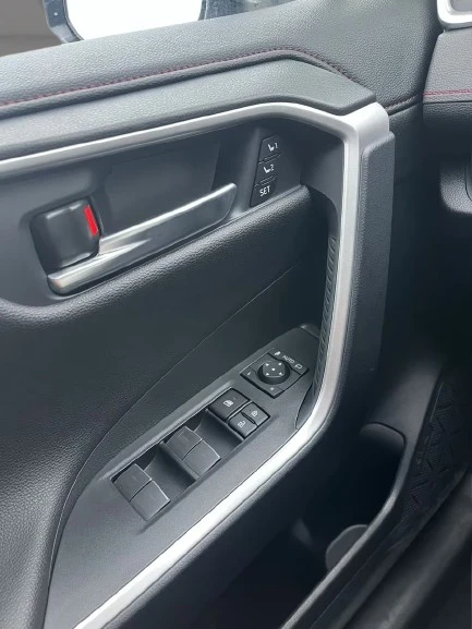 Toyota Rav4 2.5 4×4 Hybrid = Style Edition = Гаранция, снимка 4 - Автомобили и джипове - 54139028