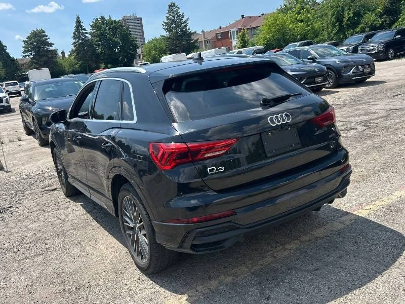 Audi Q3 * Technik * 360 * 2 КЛЮЧА * CARFAX, снимка 7 - Автомобили и джипове - 55349701