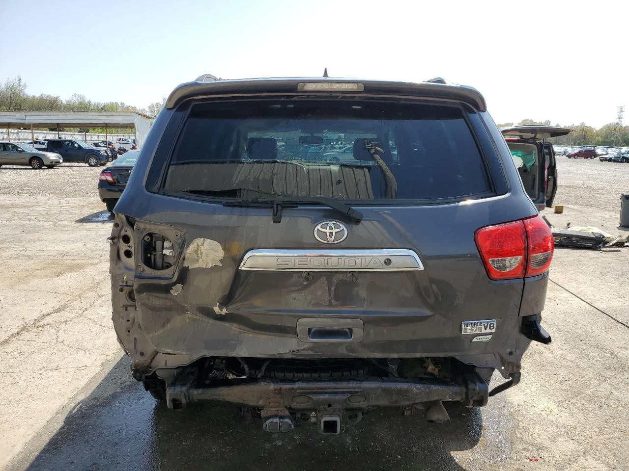 Toyota Sequoia PLATINUM - изображение 6