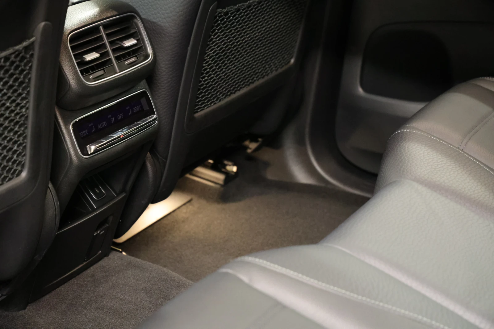 Mercedes-Benz GLE 400 d 4Matic 9G-Tronic AMG Line   | Mobile.bg   15