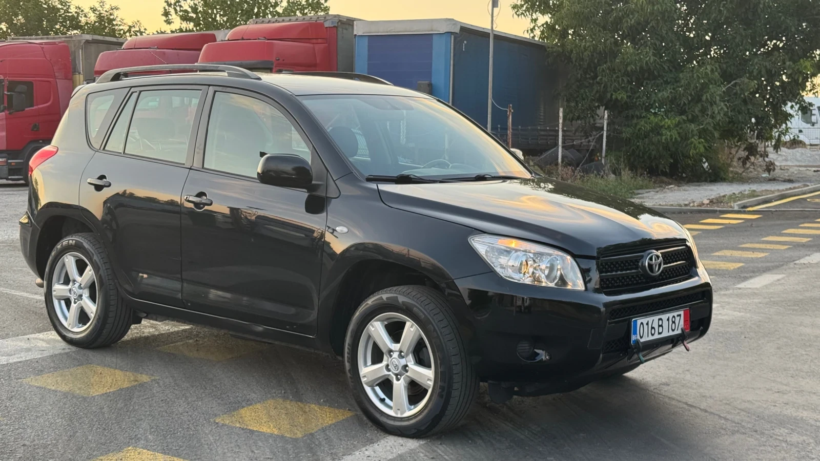 Toyota Rav4 2, 0 VVTI/4x4 - изображение 5
