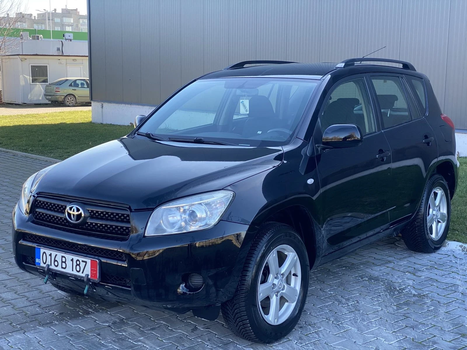 Toyota Rav4 2, 0 VVTI/4x4 | Mobile.bg � ����������� 1