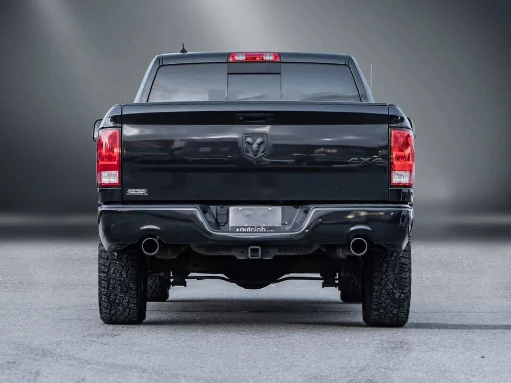 Dodge RAM 1500 * Big Horn 4x4 Crew Cab 6'4 Box | Clean Carfax | Mobile.bg � ����������� 6