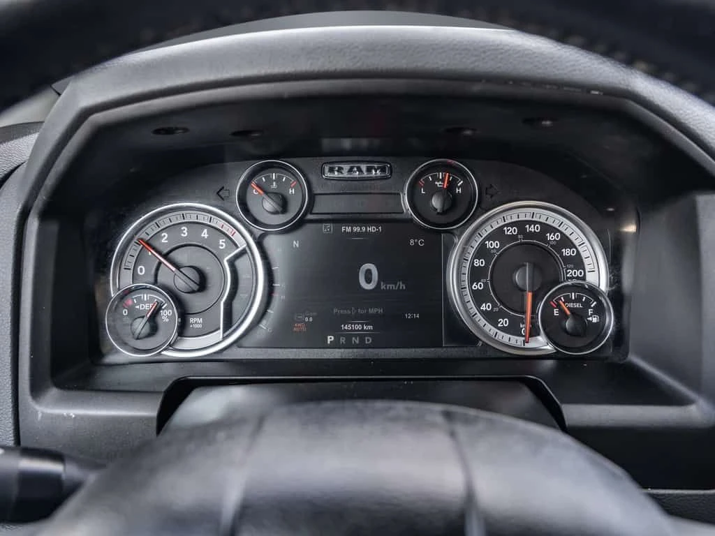 Dodge RAM 1500 * Big Horn 4x4 Crew Cab 6'4 Box | Clean Carfax | Mobile.bg � ����������� 10