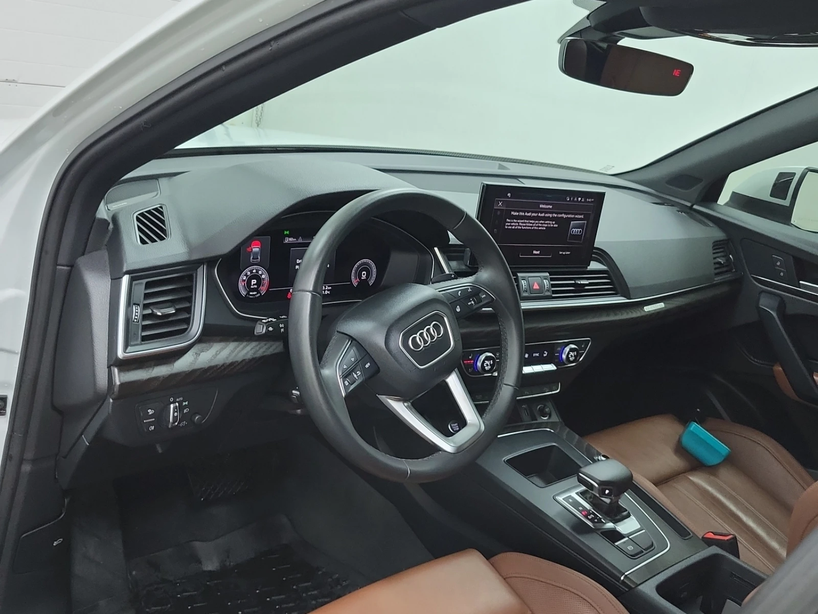 Audi Q5 TECHNIK* Quattro* Podgrev* Obduhvane* , снимка 9 - Автомобили и джипове - 54257135