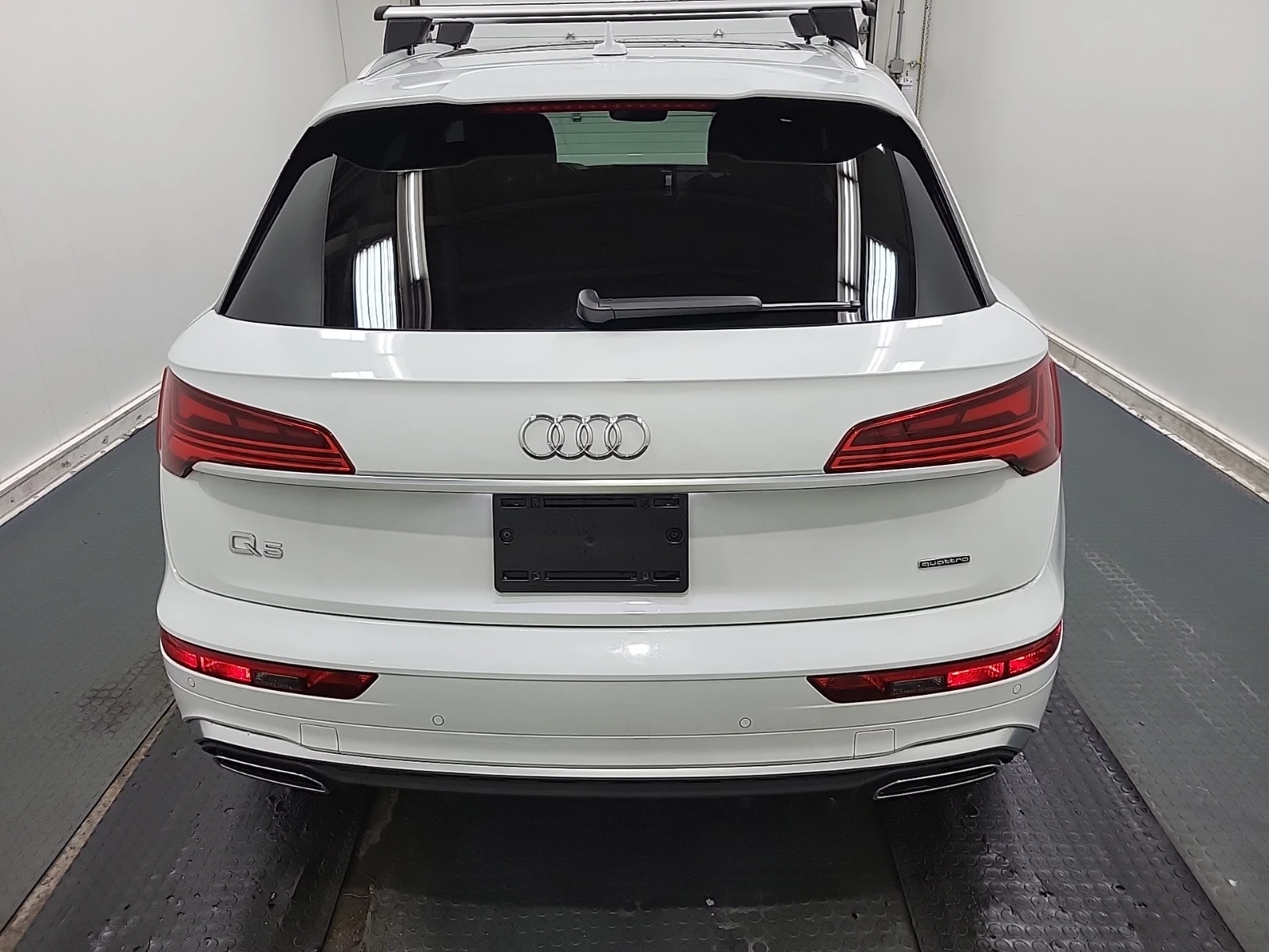 Audi Q5 TECHNIK* Quattro* Podgrev* Obduhvane* , снимка 6 - Автомобили и джипове - 54257135