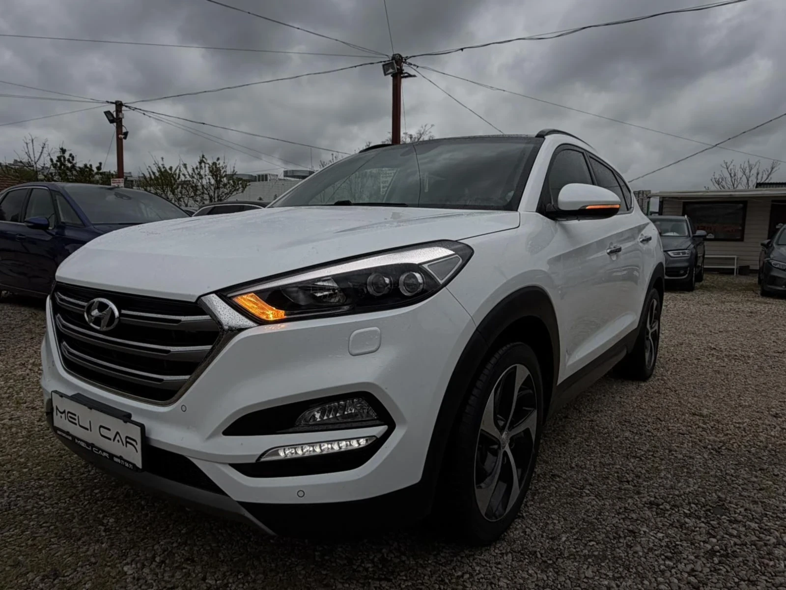 Hyundai Tucson 2.0CRDI 4X4 FULL ПАНОРАМА КАМЕРА ЛИЗИНГ ВИДЕО , снимка 2 - Автомобили и джипове - 54382796