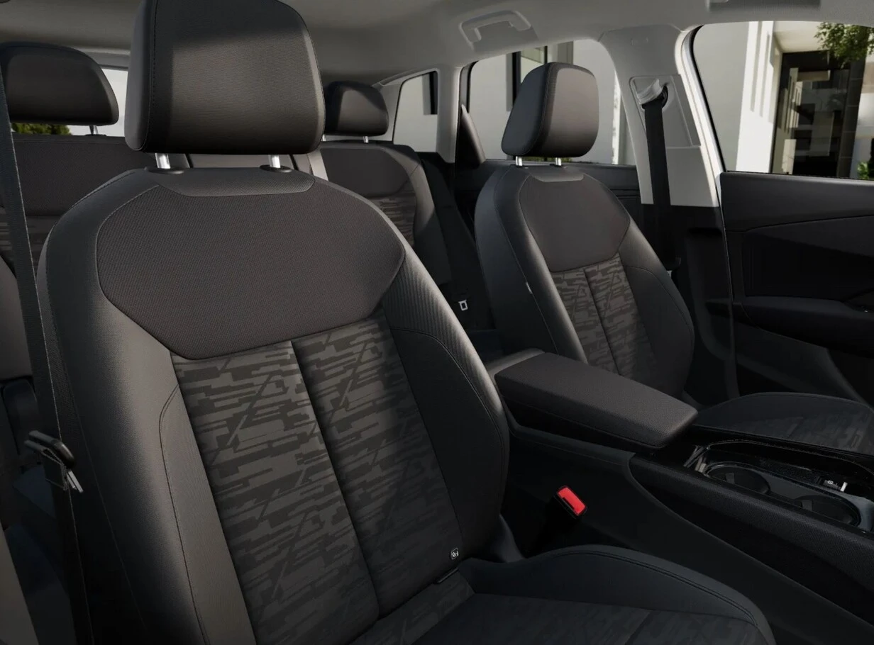 Audi Q3, снимка 5 - Автомобили и джипове - 54425442