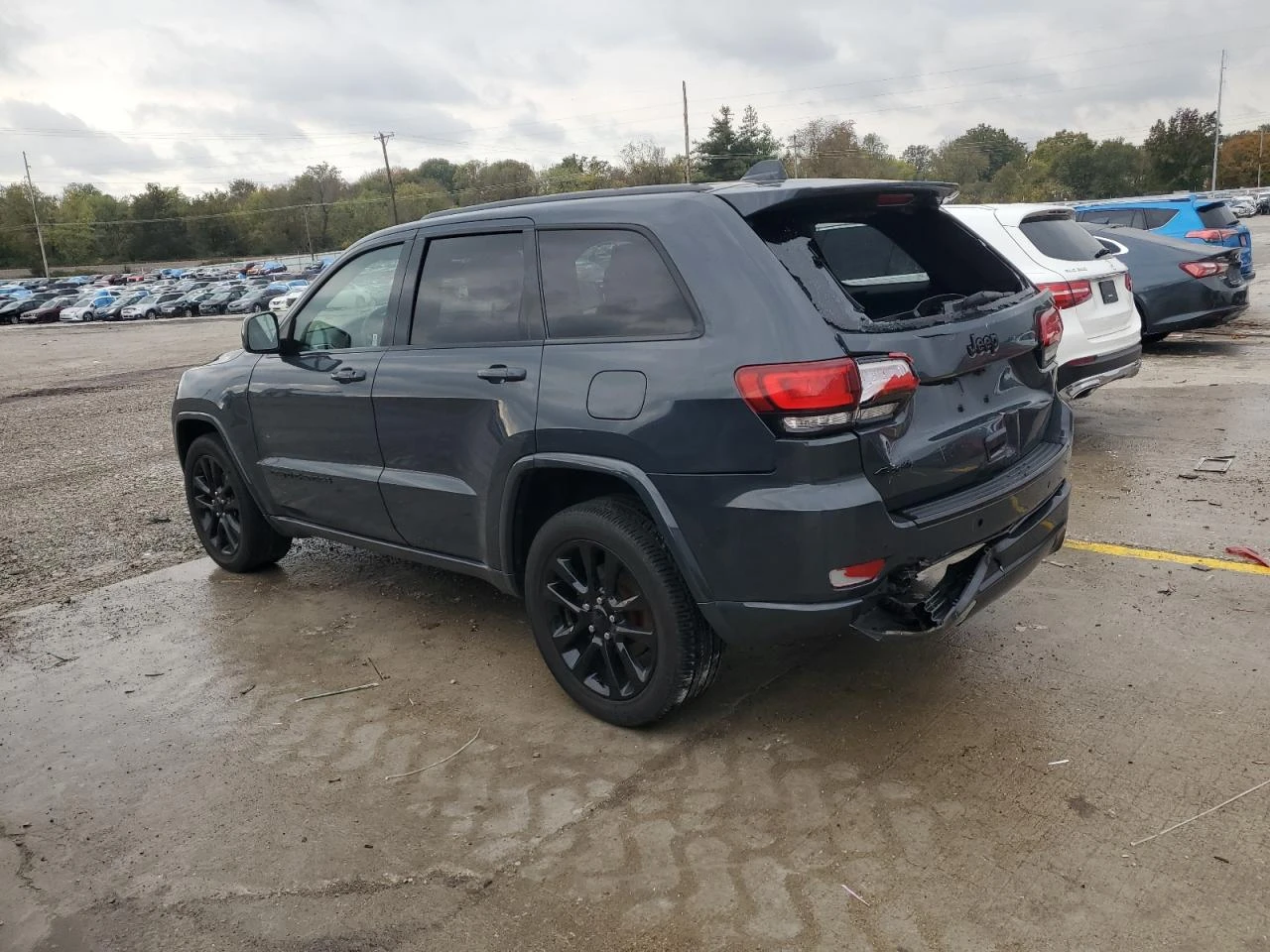 Jeep Grand cherokee 3.6l Laredo, снимка 2 - Автомобили и джипове - 54429420