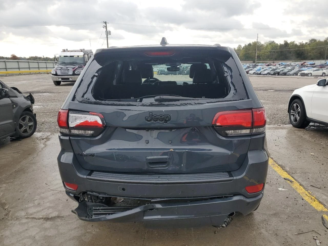 Jeep Grand cherokee 3.6l Laredo, снимка 6 - Автомобили и джипове - 54429420