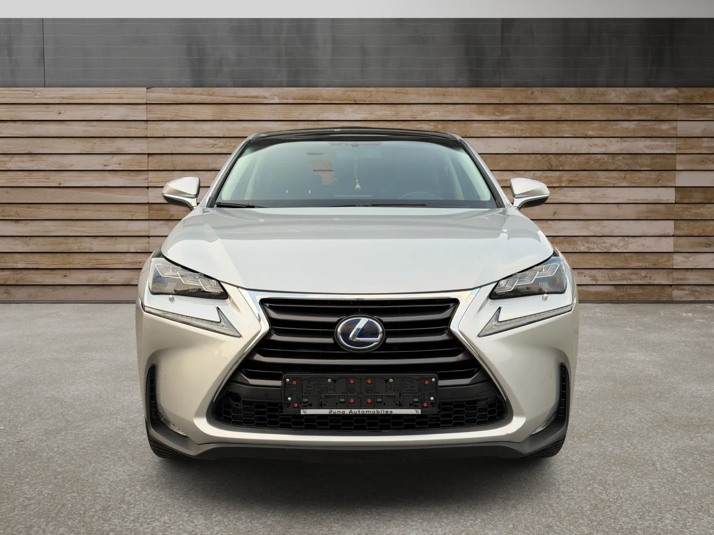 Lexus NX 300h AWD ТОП СЪСТОЯНИЕ * * * ПРОЧЕТИ ОПИСАНИЕТО, снимка 2 - Автомобили и джипове - 55734903