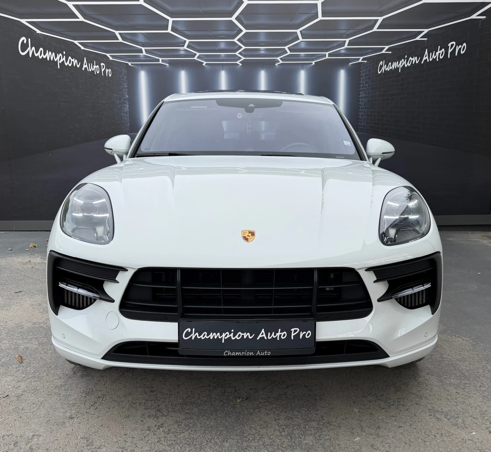 Porsche Macan S , снимка 2 - Автомобили и джипове - 56224545
