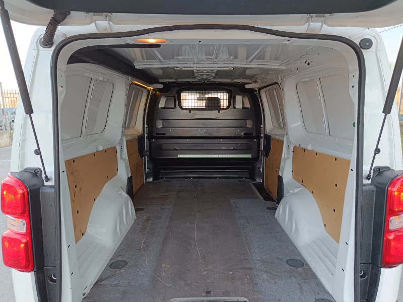 Toyota Proace 2.0 D, снимка 7 - Бусове и автобуси - 49620826