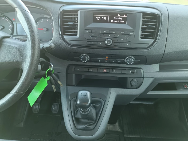 Toyota Proace 2.0 D, снимка 9 - Бусове и автобуси - 49620826