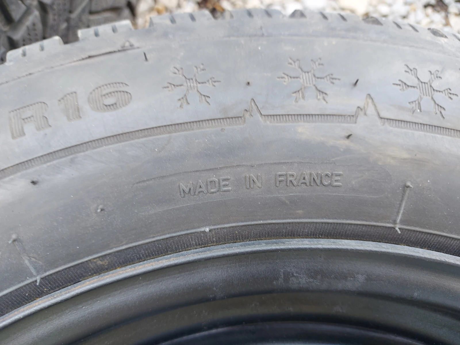    205/60R16  VW Sharan | Mobile.bg   9