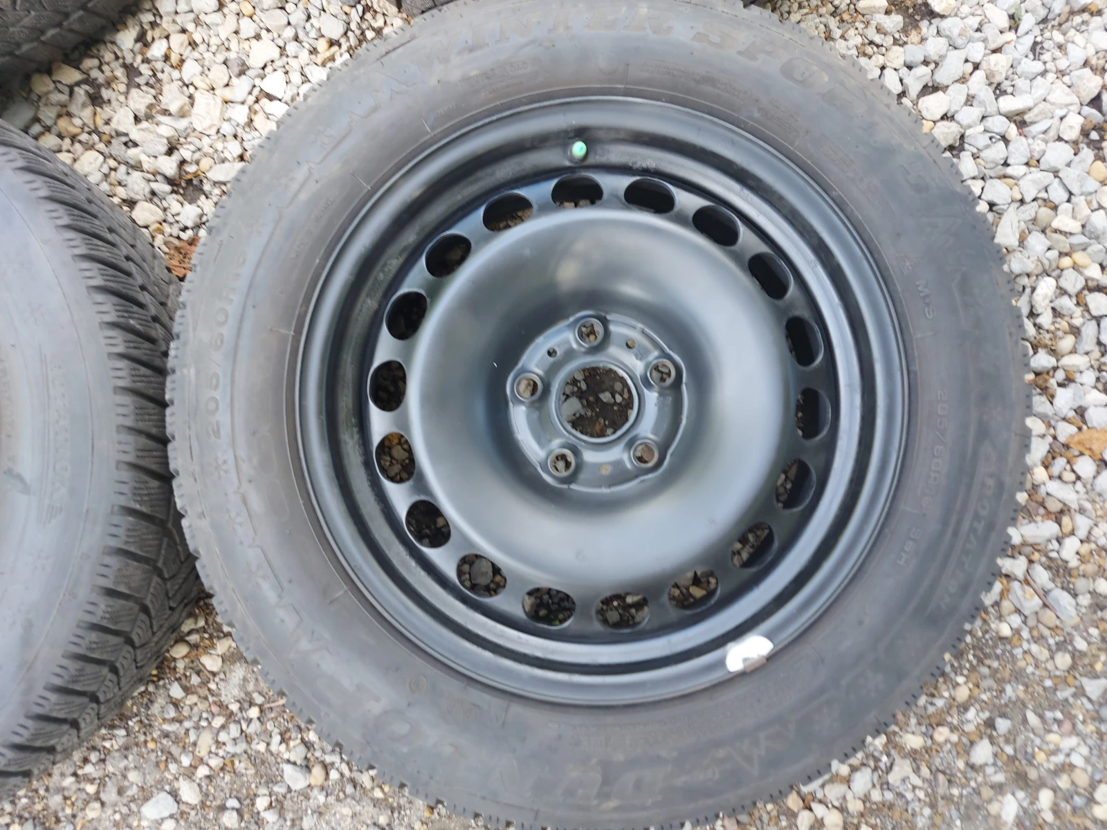    205/60R16  VW Sharan | Mobile.bg   2