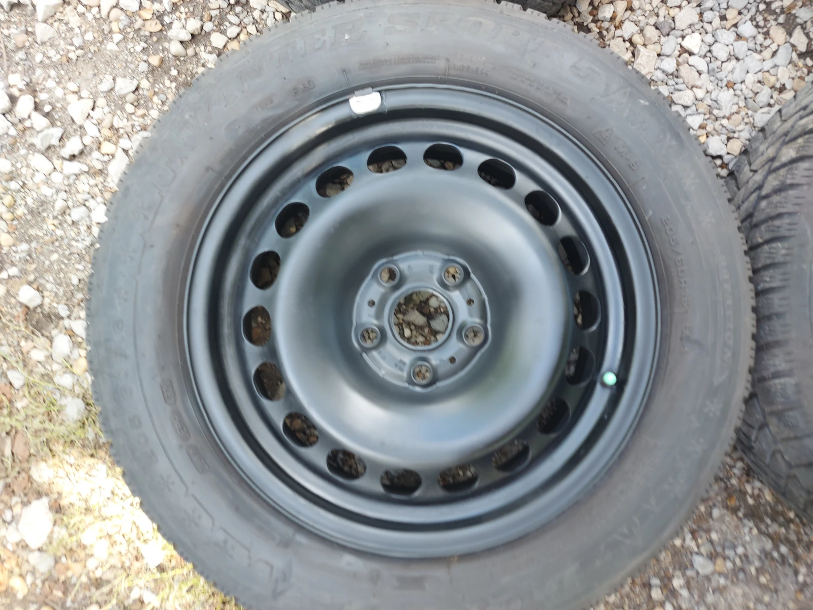    205/60R16  VW Sharan | Mobile.bg   3