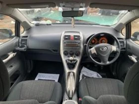 Toyota Auris 1.6 DUAL VVT-I 124кс. НА ЧАСТИ, снимка 8