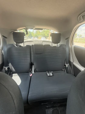 Toyota Yaris Luna, снимка 13