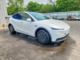 Tesla Model Y STANDARD RANGE PLUS/ТЕРМОПОМПА/RWD/CARFAX, снимка 4
