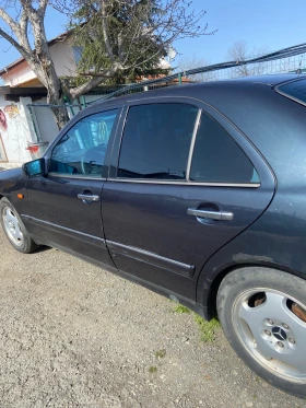 Mercedes-Benz E 200 | Mobile.bg    10