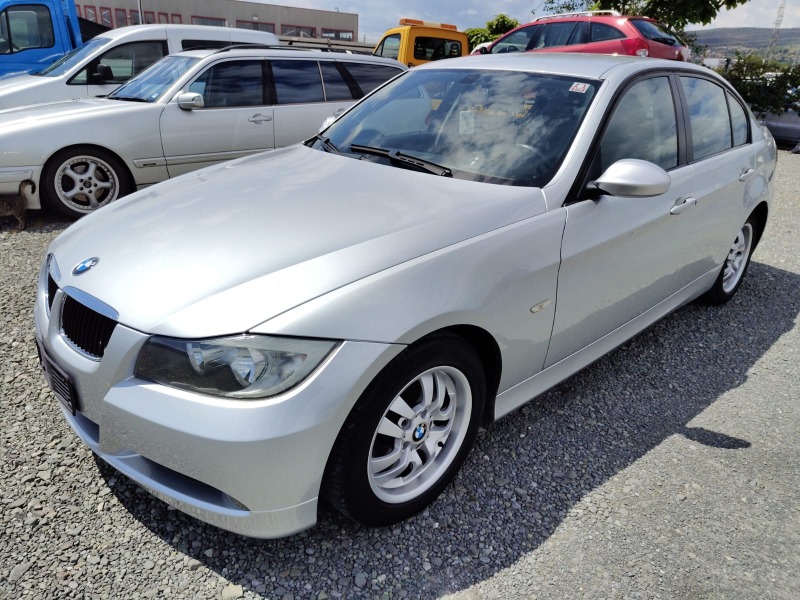 BMW 320 2.0 D, снимка 3 - Автомобили и джипове - 46068520