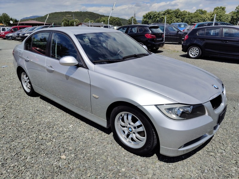 BMW 320 2.0 D, снимка 1 - Автомобили и джипове - 46068520