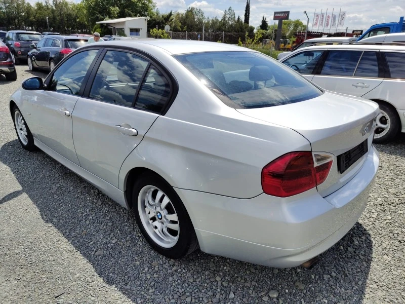 BMW 320 2.0 D, снимка 5 - Автомобили и джипове - 46068520