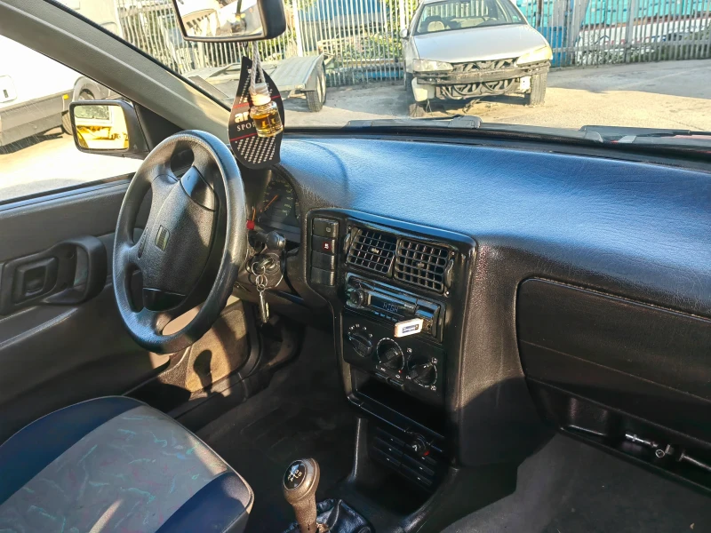 Seat Cordoba, снимка 10 - Автомобили и джипове - 47571470