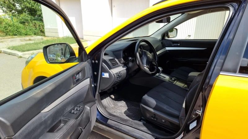 Subaru Outback 2.5 CH, снимка 12 - Автомобили и джипове - 47788404