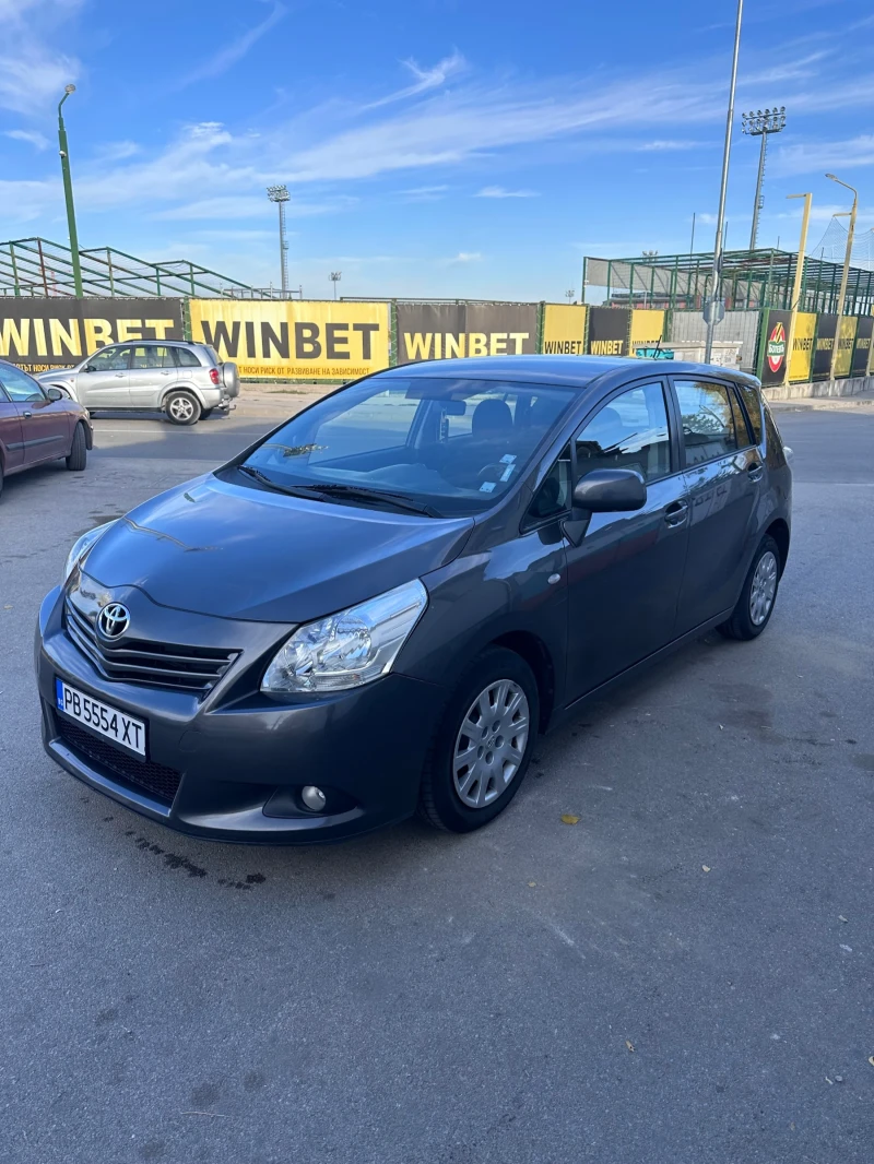 Toyota Verso, снимка 3 - Автомобили и джипове - 47837496