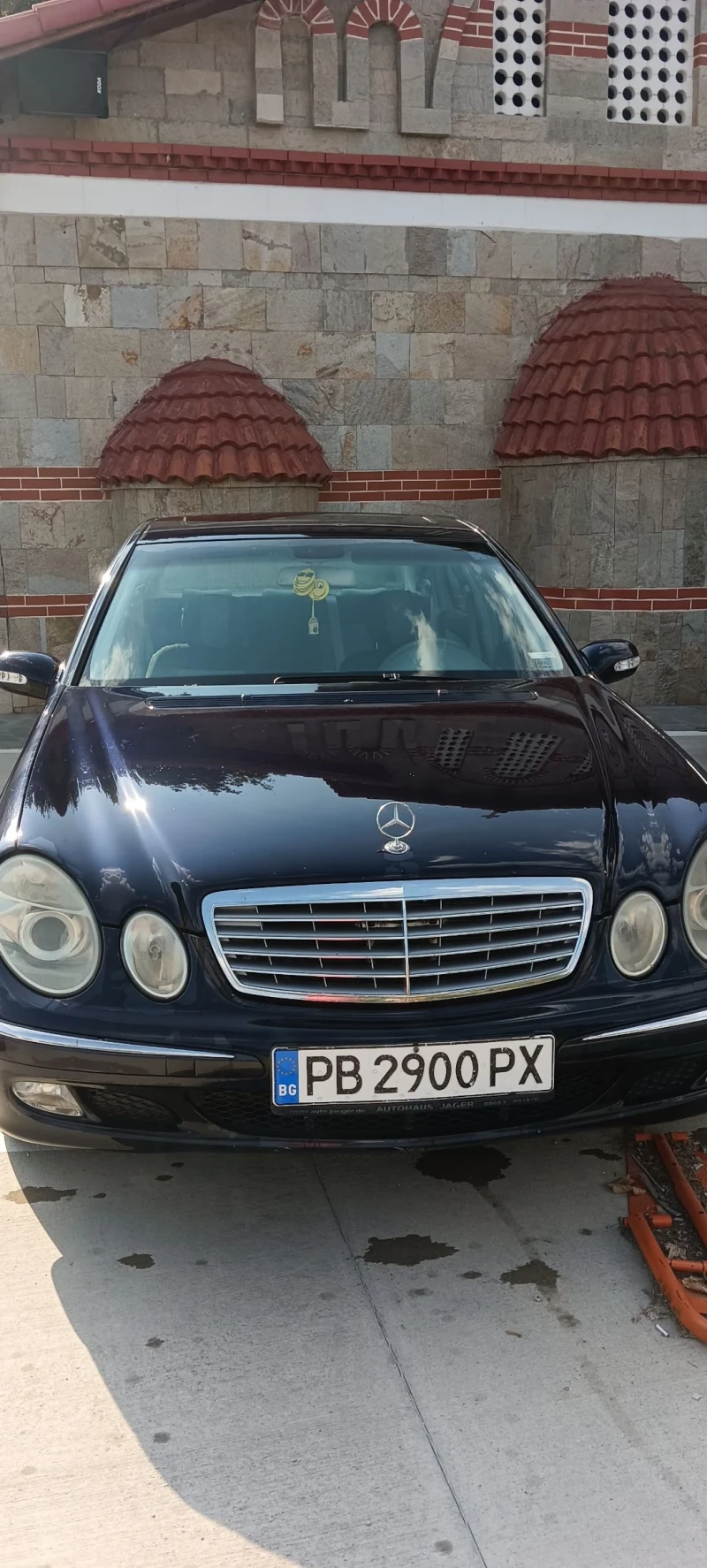 Mercedes-Benz E 240, снимка 2 - Автомобили и джипове - 48693934