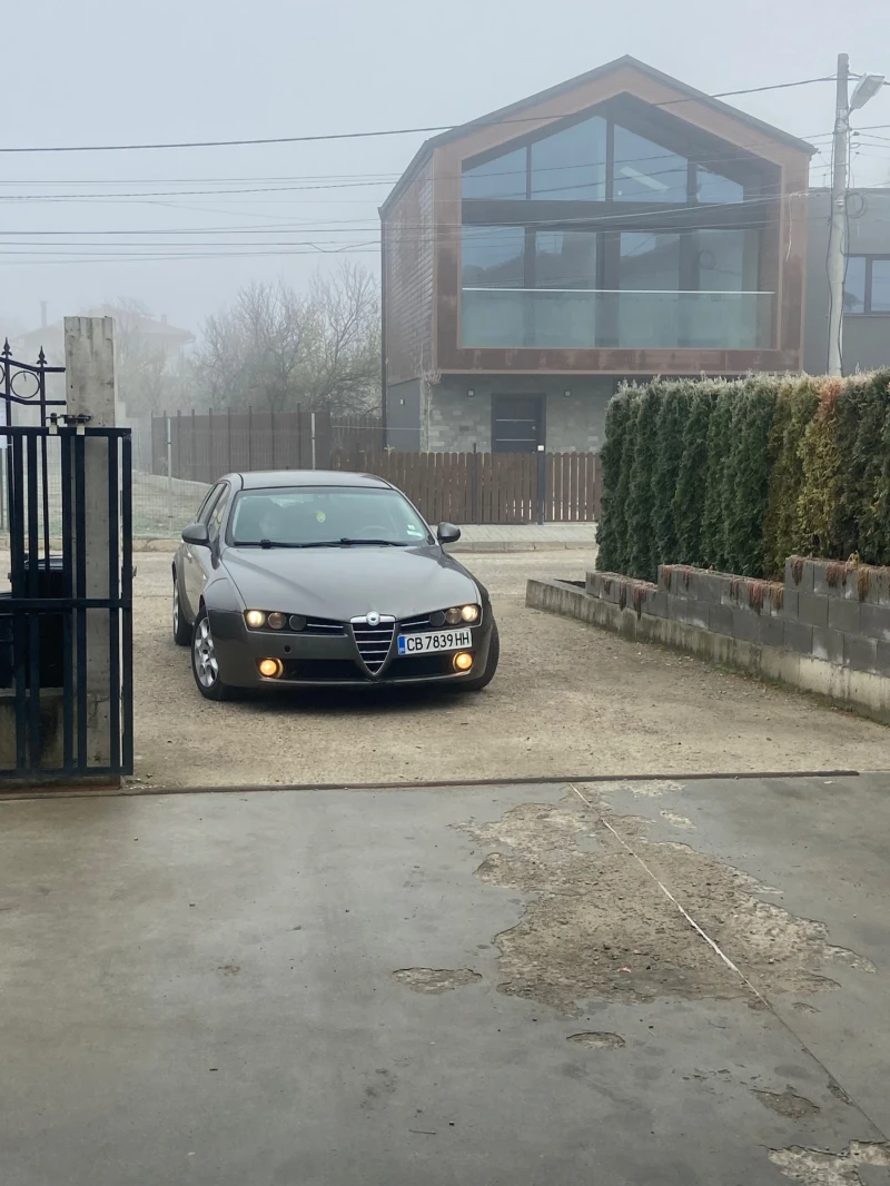 Alfa Romeo 159, снимка 1 - Автомобили и джипове - 48799224