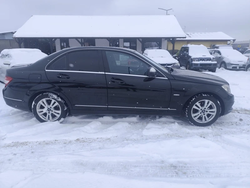 Mercedes-Benz C 220 2.2 дизел Италия, снимка 4 - Автомобили и джипове - 49177075