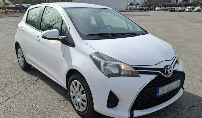 Toyota Yaris, снимка 7 - Автомобили и джипове - 49543587