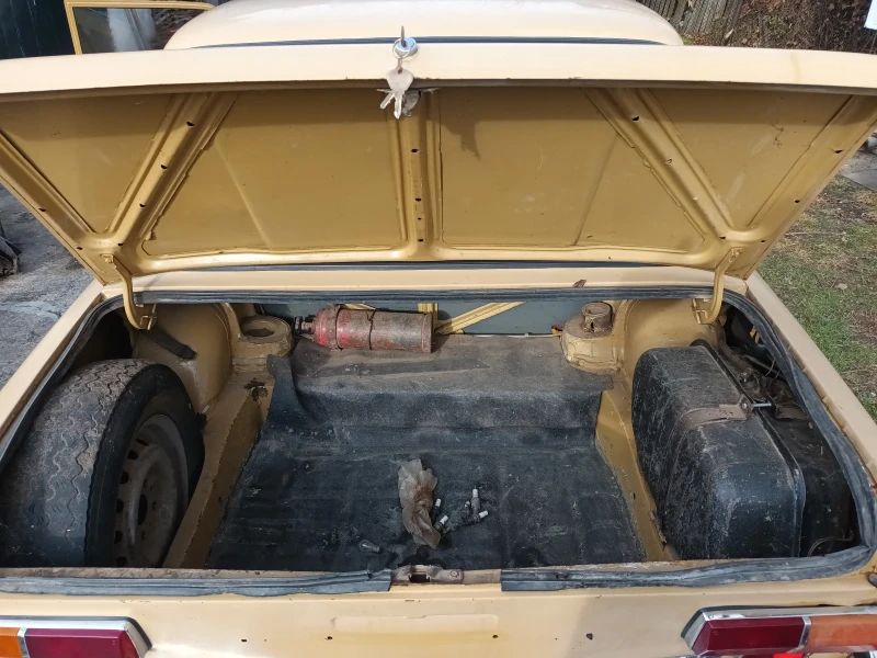 Lada 2101 Жигули , снимка 9 - Автомобили и джипове - 52505871