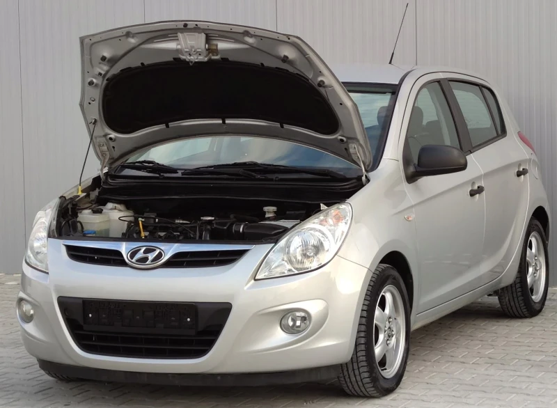 Hyundai I20, снимка 17 - Автомобили и джипове - 51418381