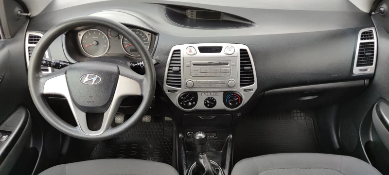 Hyundai I20, снимка 11 - Автомобили и джипове - 51418381