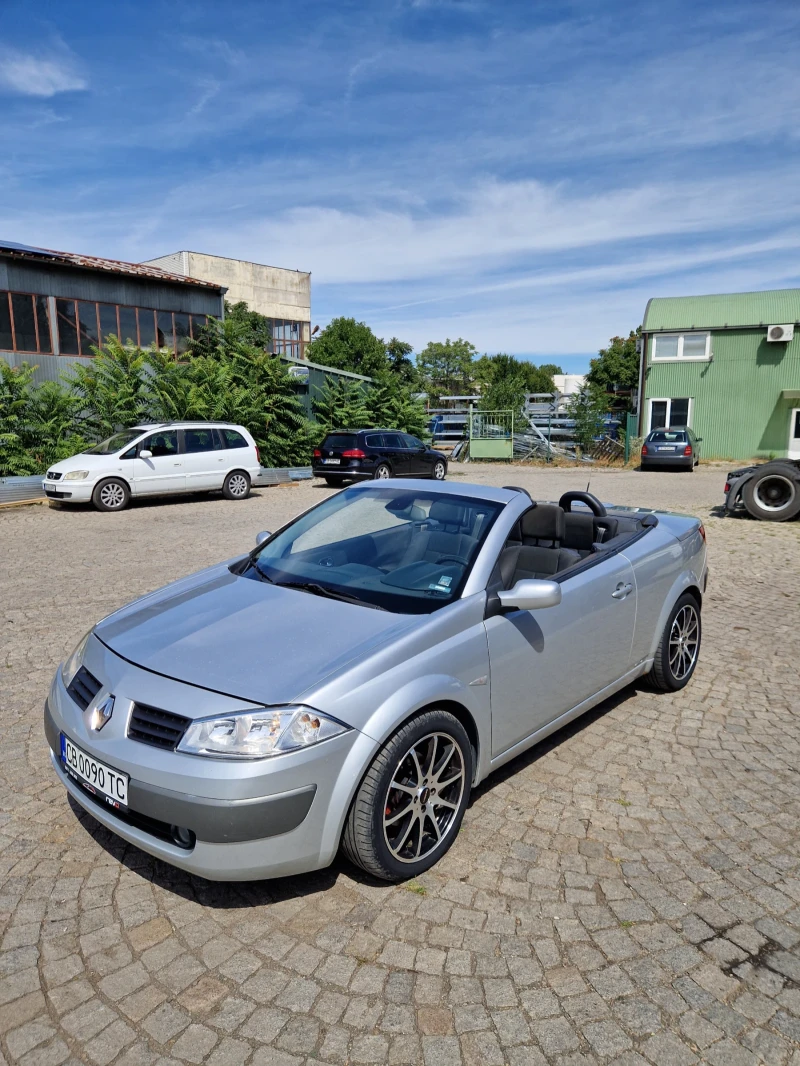 Renault Megane KARMANN, снимка 8 - Автомобили и джипове - 51496197